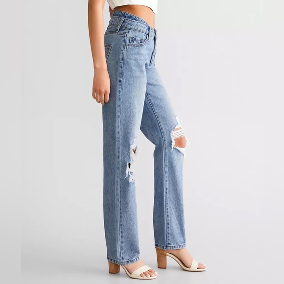 Buckle Women’s Willow & Root The Low Slung Denim Distressed Jean | NEW! 💜👖 - Picture 2 of 15